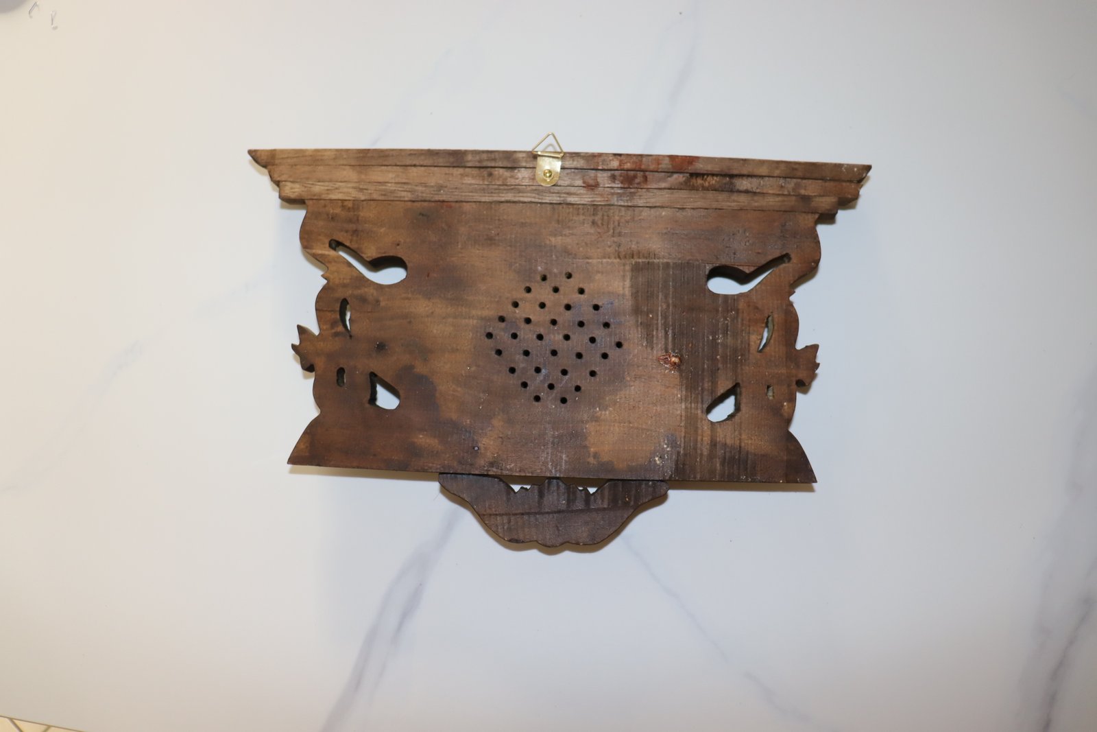 Tikijhya-Style Handcrafted Newari Wooden Window – Peacock Motif